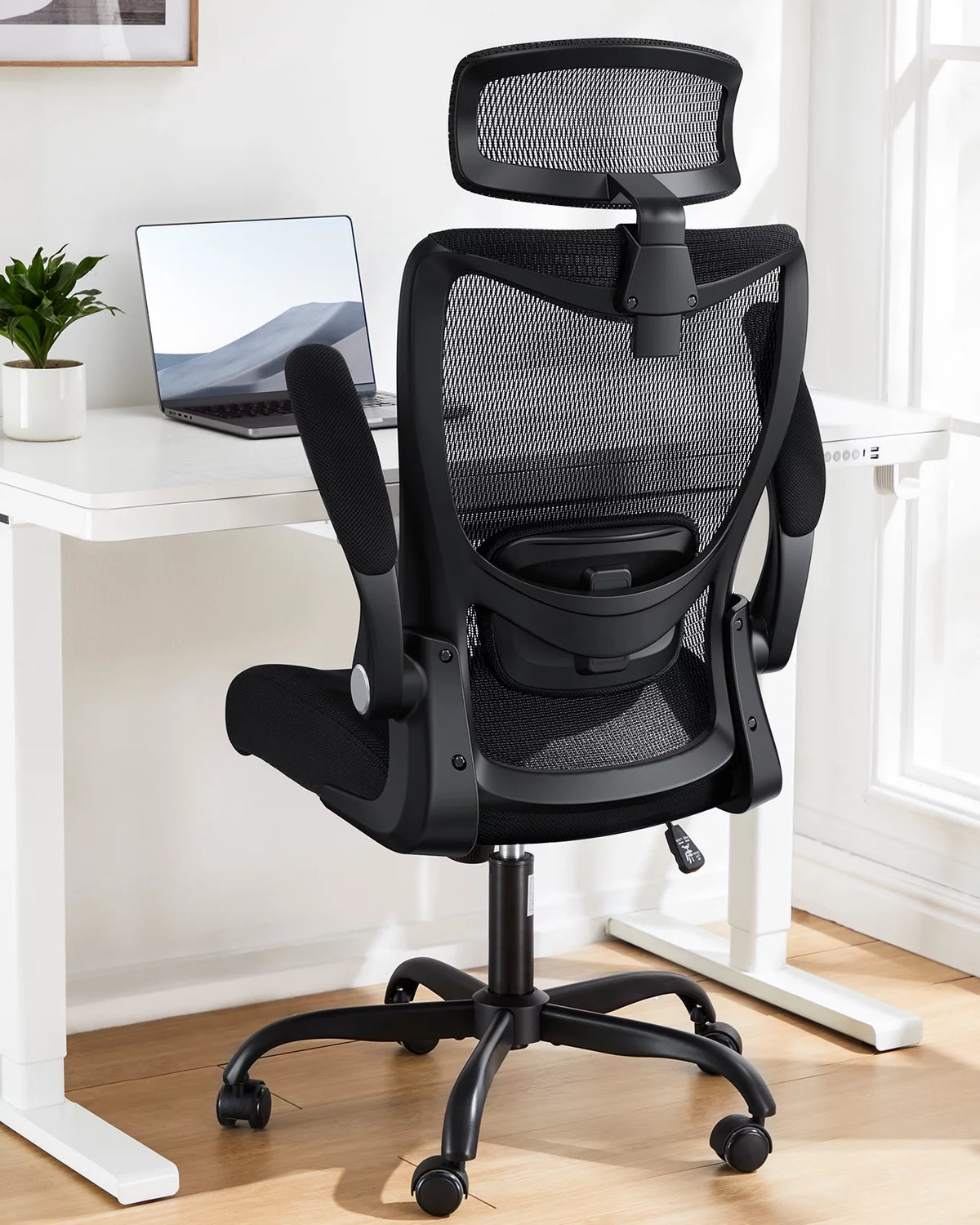 High Back Mesh Ergonomic Office Chair with Lumbar Support & Headrest N39066