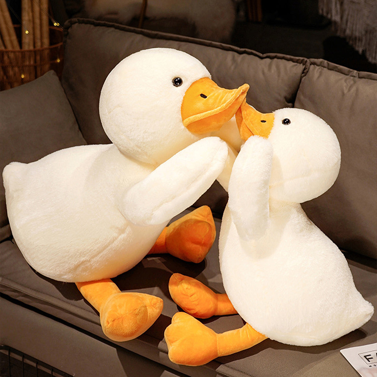 60cm Cartoon Duck Plush Doll Soft Throw Pillow Stuffed Toy N756