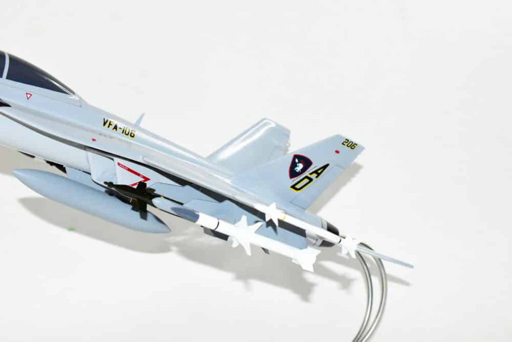 Mahogany F/A-18F Model U5619