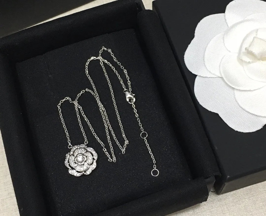 Necklace W963