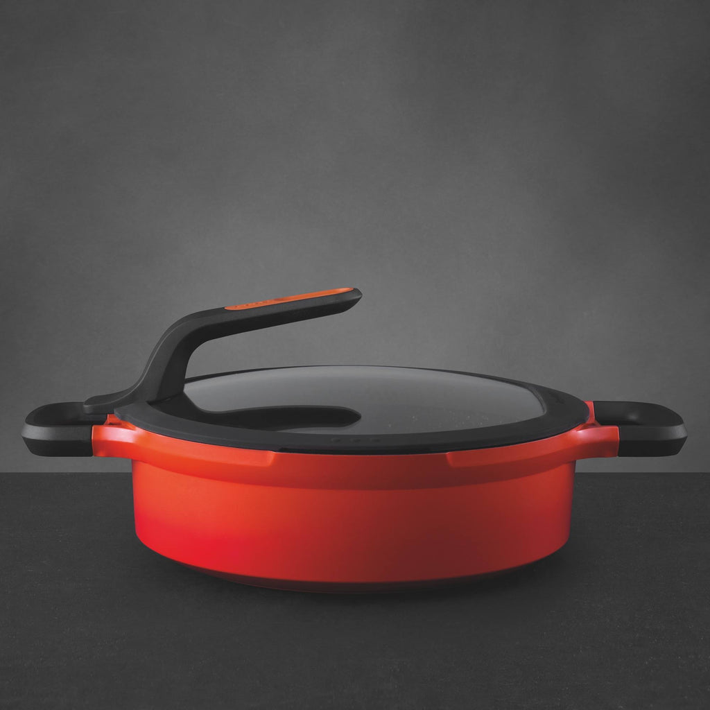 Cast Aluminum Non-Stick Covered Two-Handle Saute Pan U420660