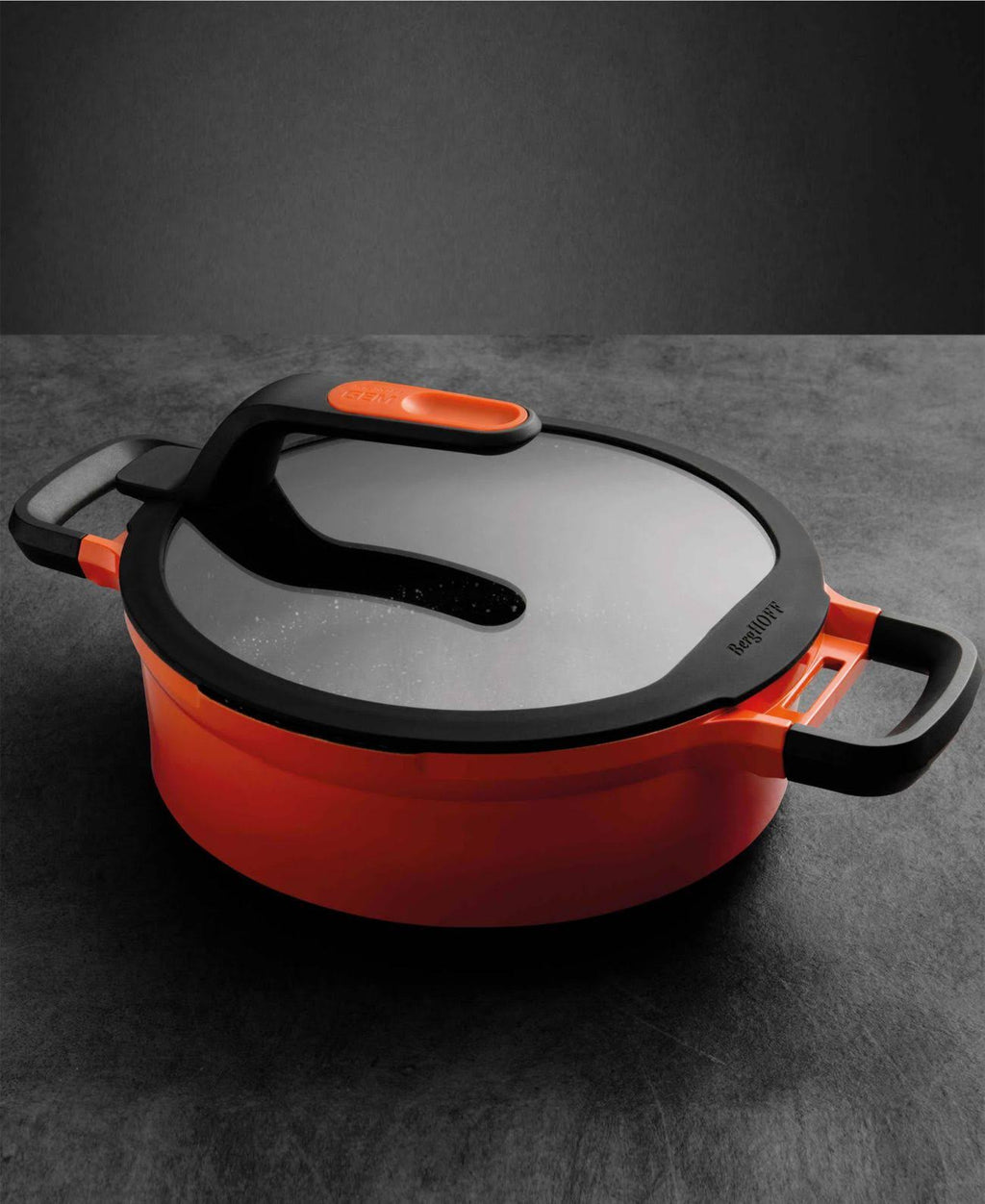 Cast Aluminum Non-Stick Covered Two-Handle Saute Pan U420660