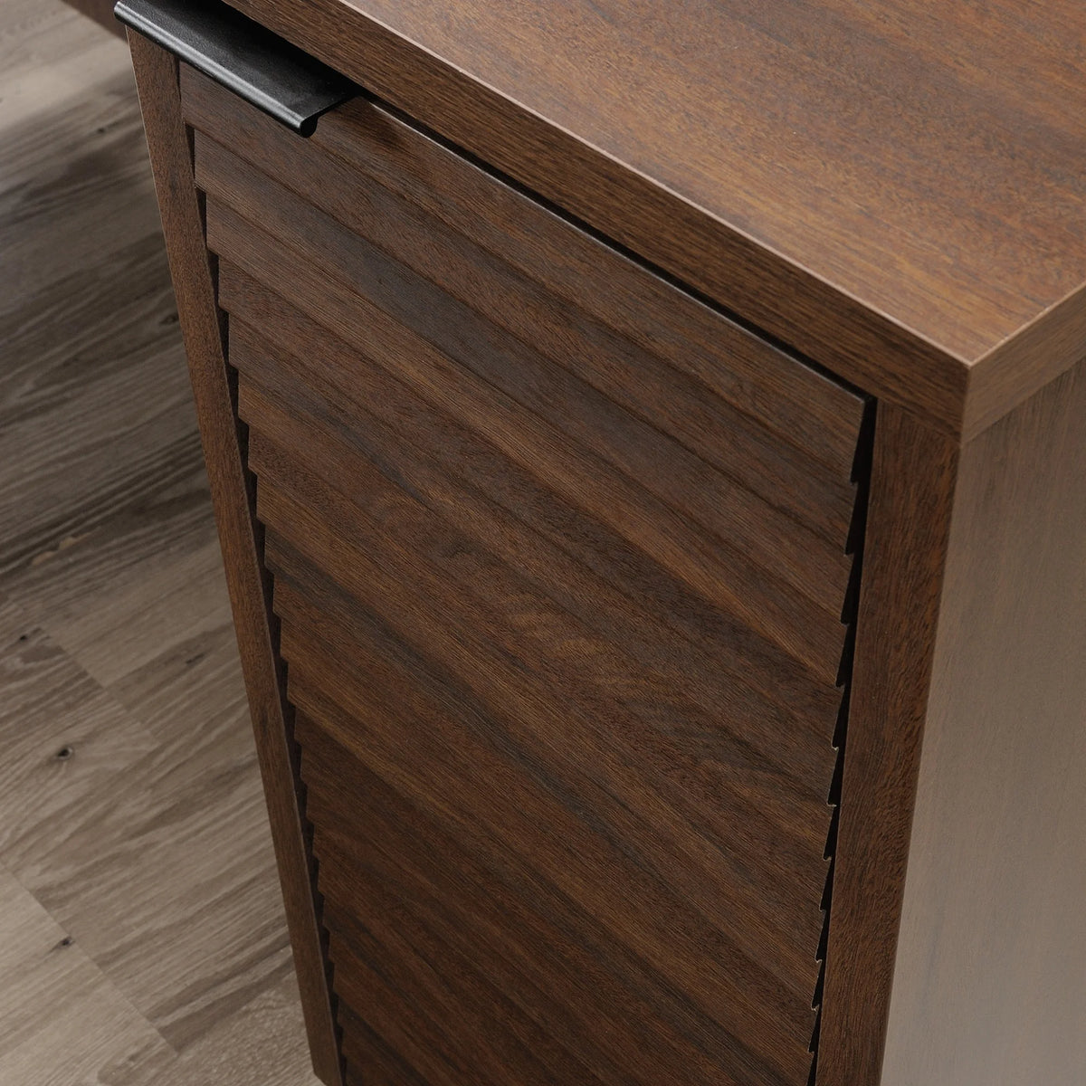 L-Shaped Engineered Wood Desk H1054