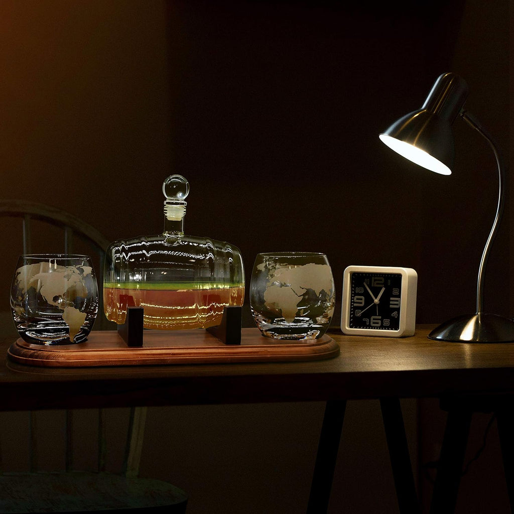 Brown Glass Whiskey Carafe with Stopper and Base O95153