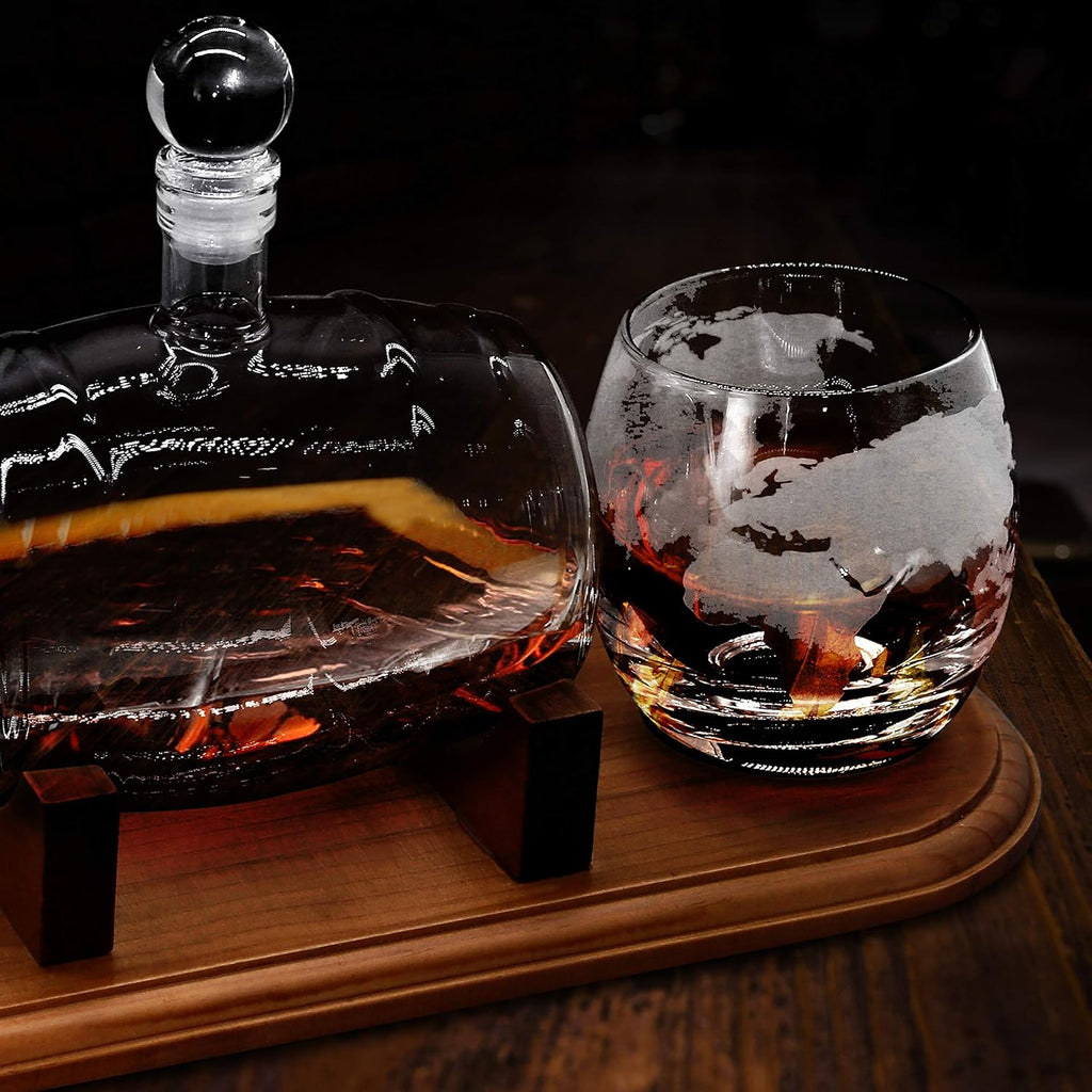 Brown Glass Whiskey Carafe with Stopper and Base O95153