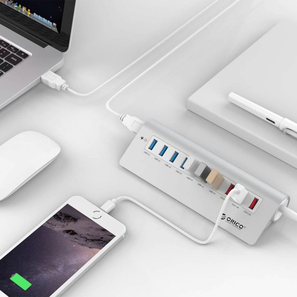 10 Port USB 3.0 Hub with 3.3 ft Cable Silver L644