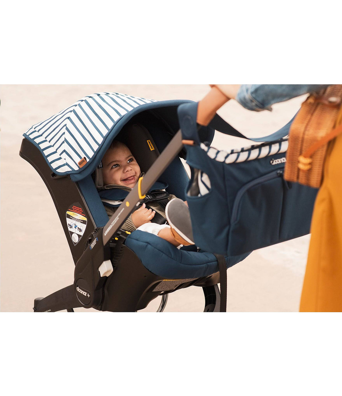 Infant Car Seat & Stroller Q267