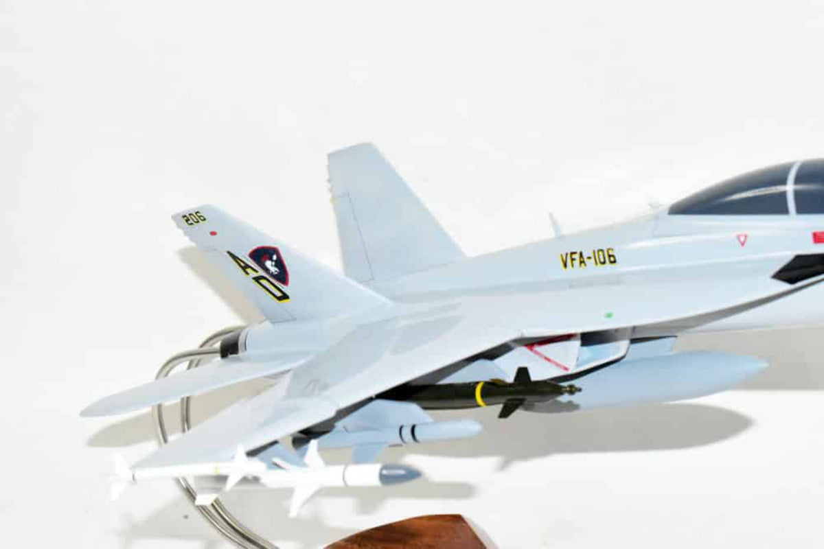Mahogany F/A-18F Model U5619