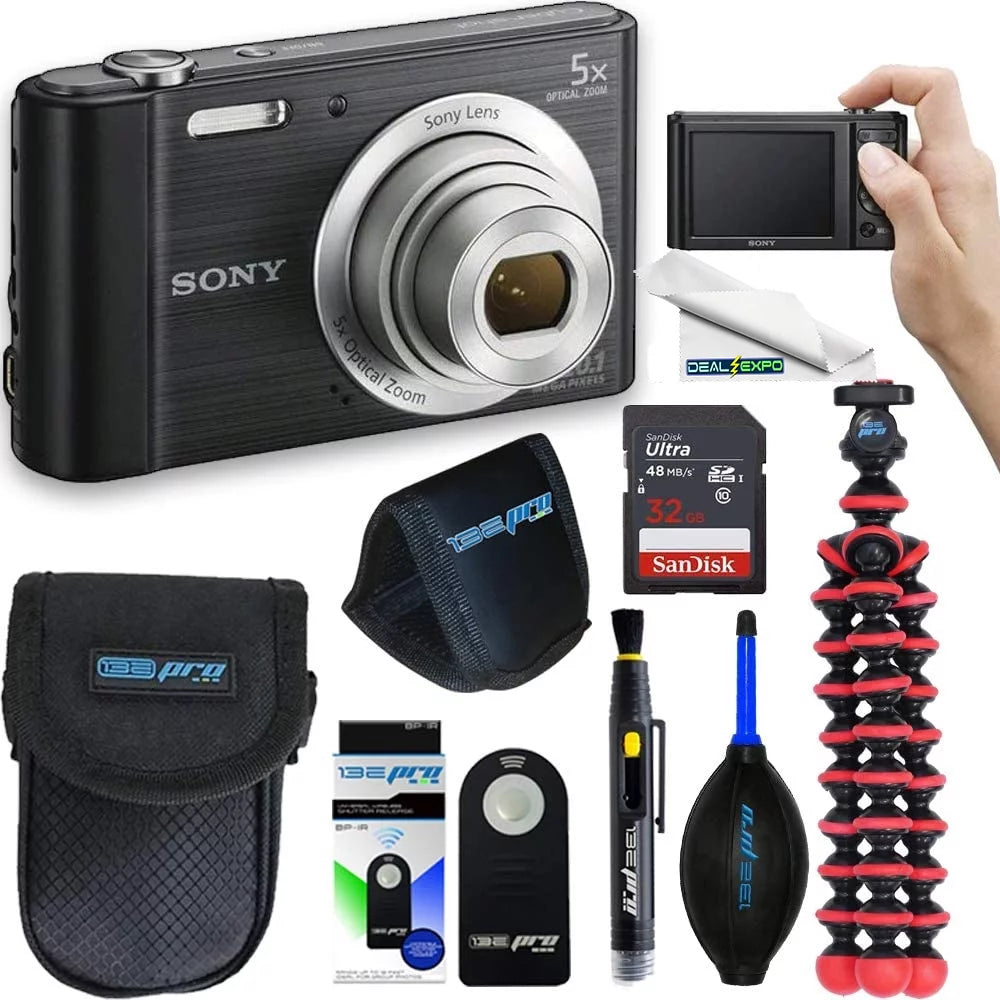 Black Digital Camera with 32GB Memory Card Y40421