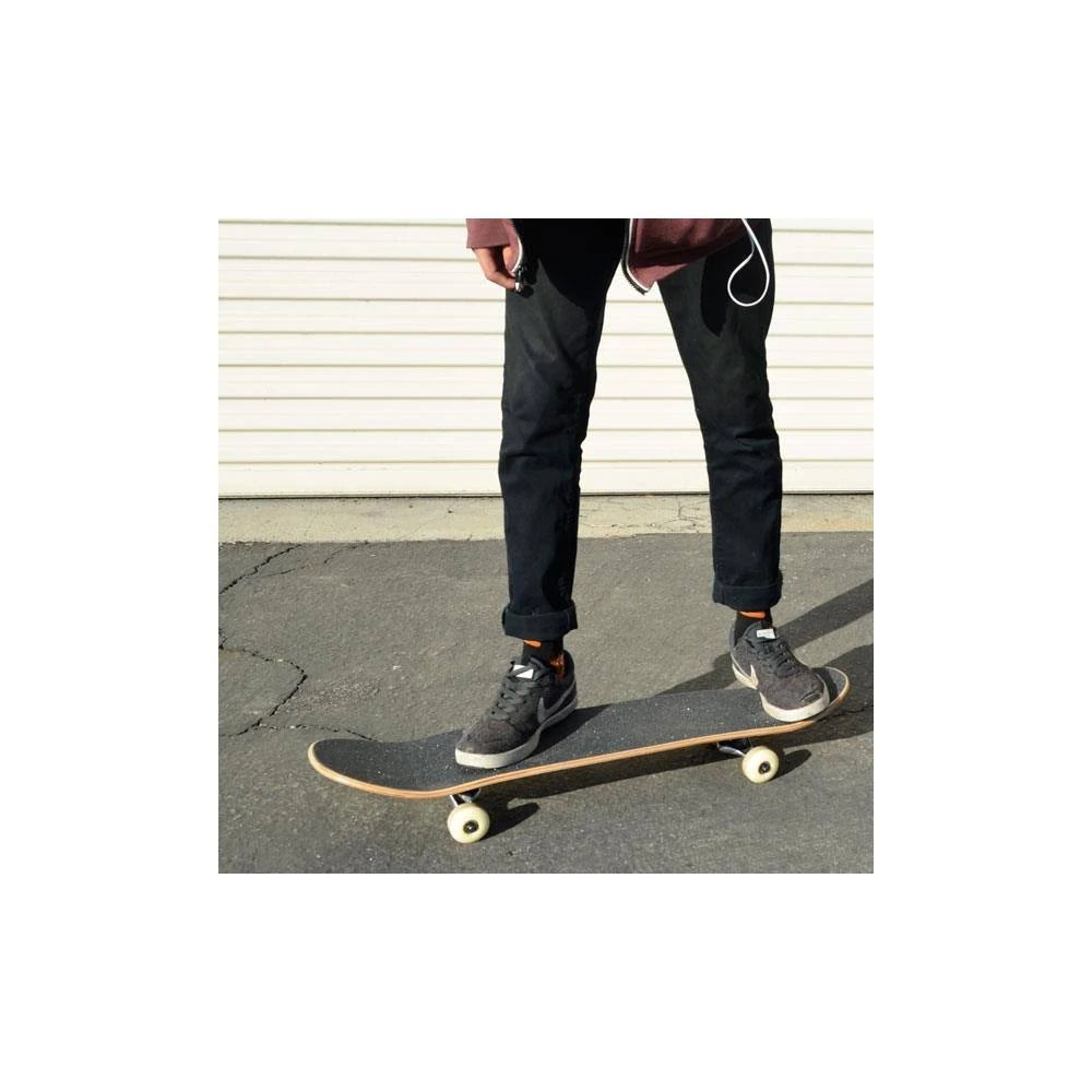 Graphic Skull Complete Skateboard O5241
