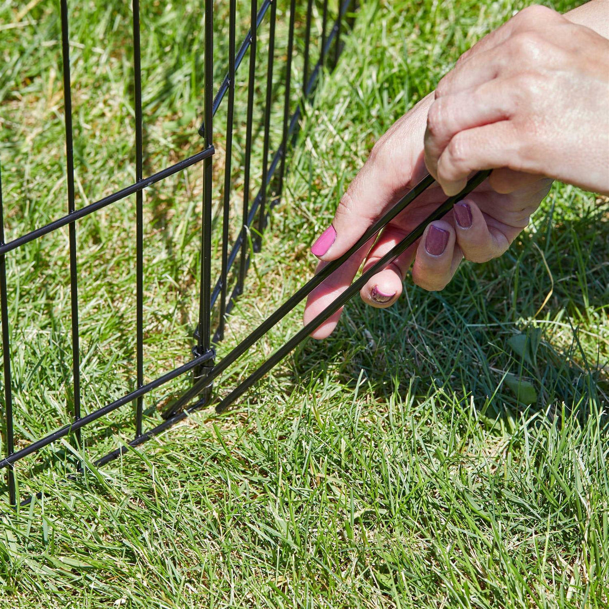 Black Exercise Pen with Door M434