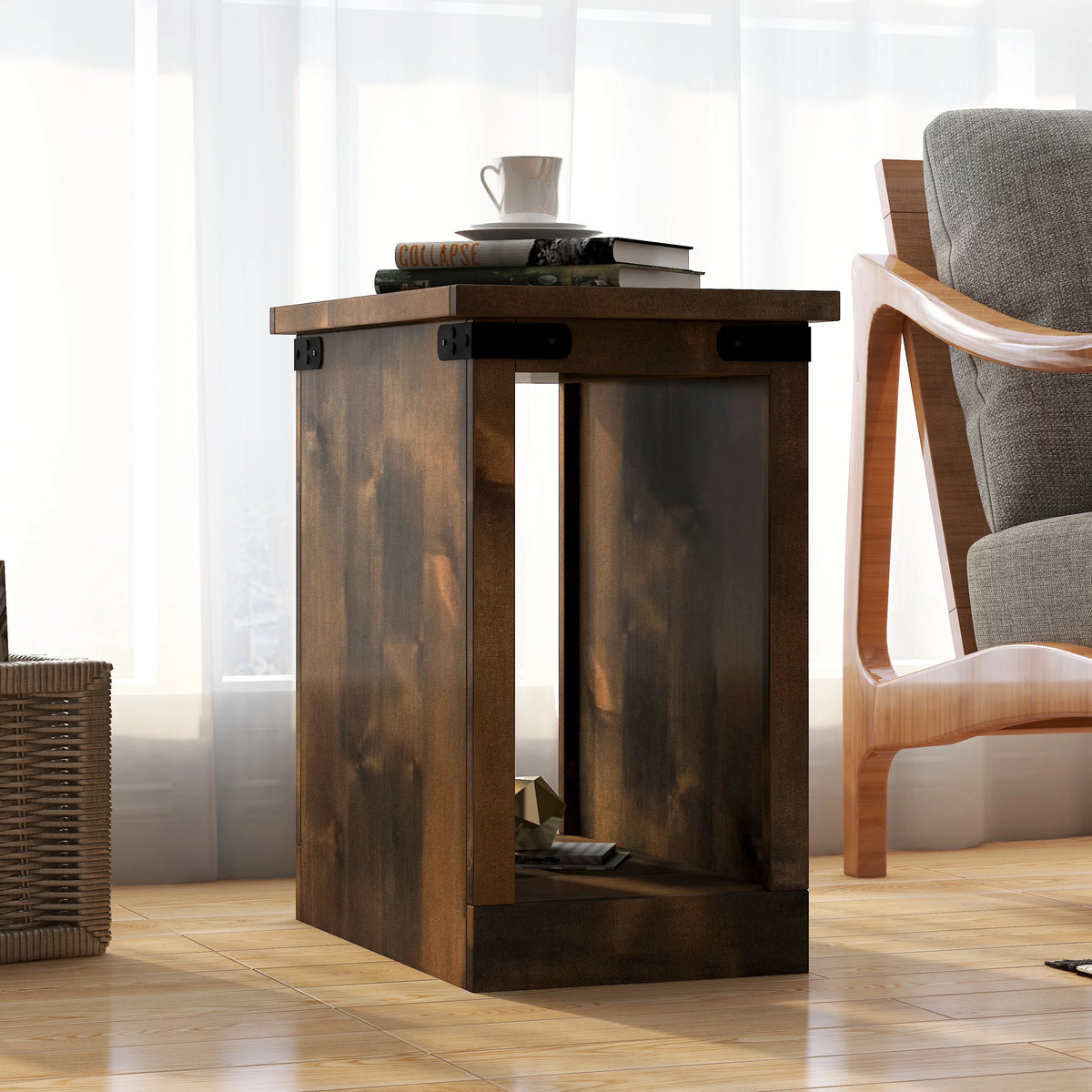 14 inch Chairside Table W781902