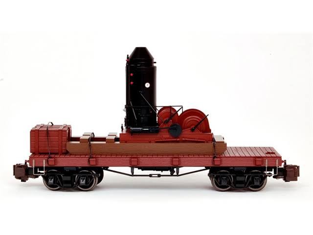 Log Skidder with Crates on 20ft Log Car E8489
