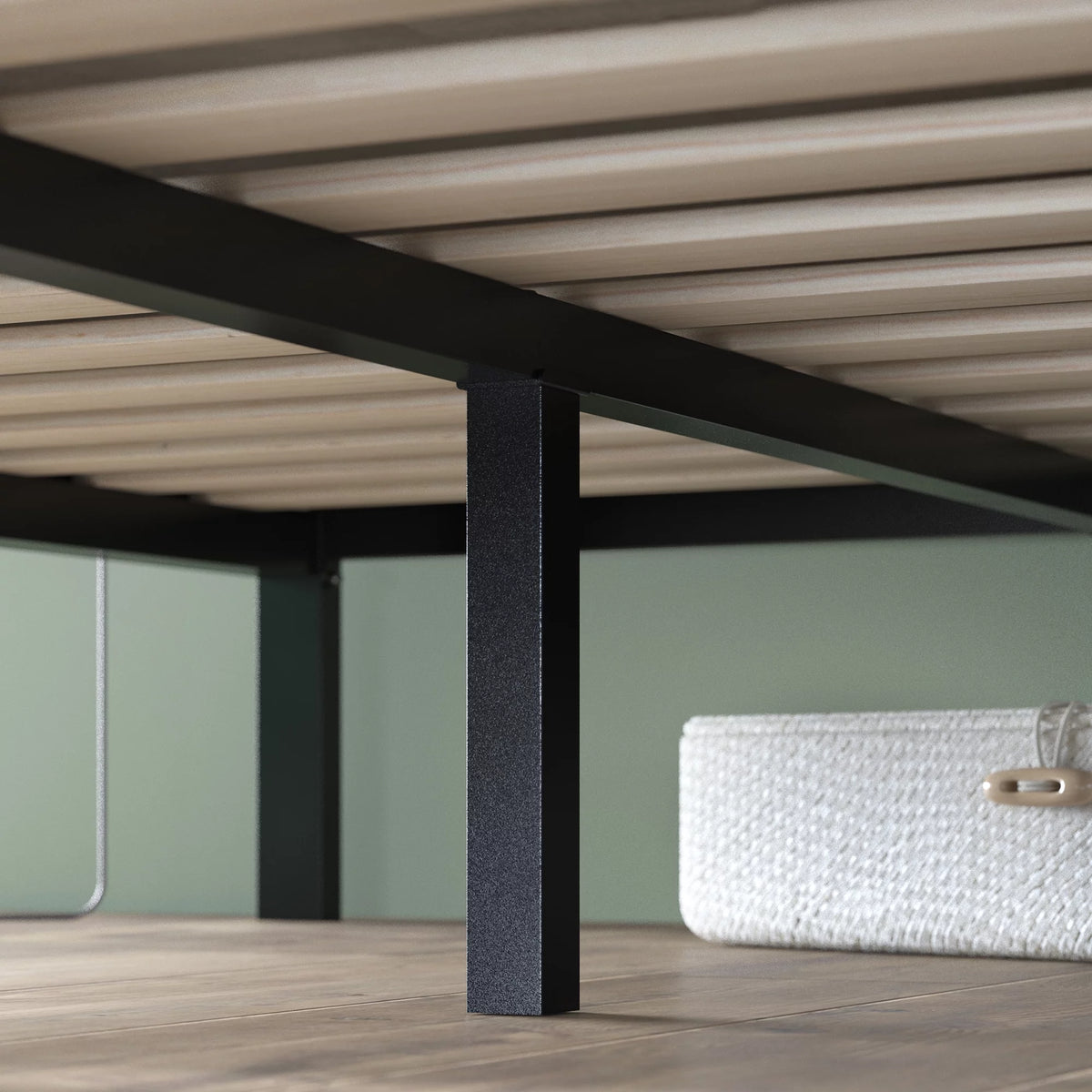Queen Metal Platform Bed Frame with Headboard W881