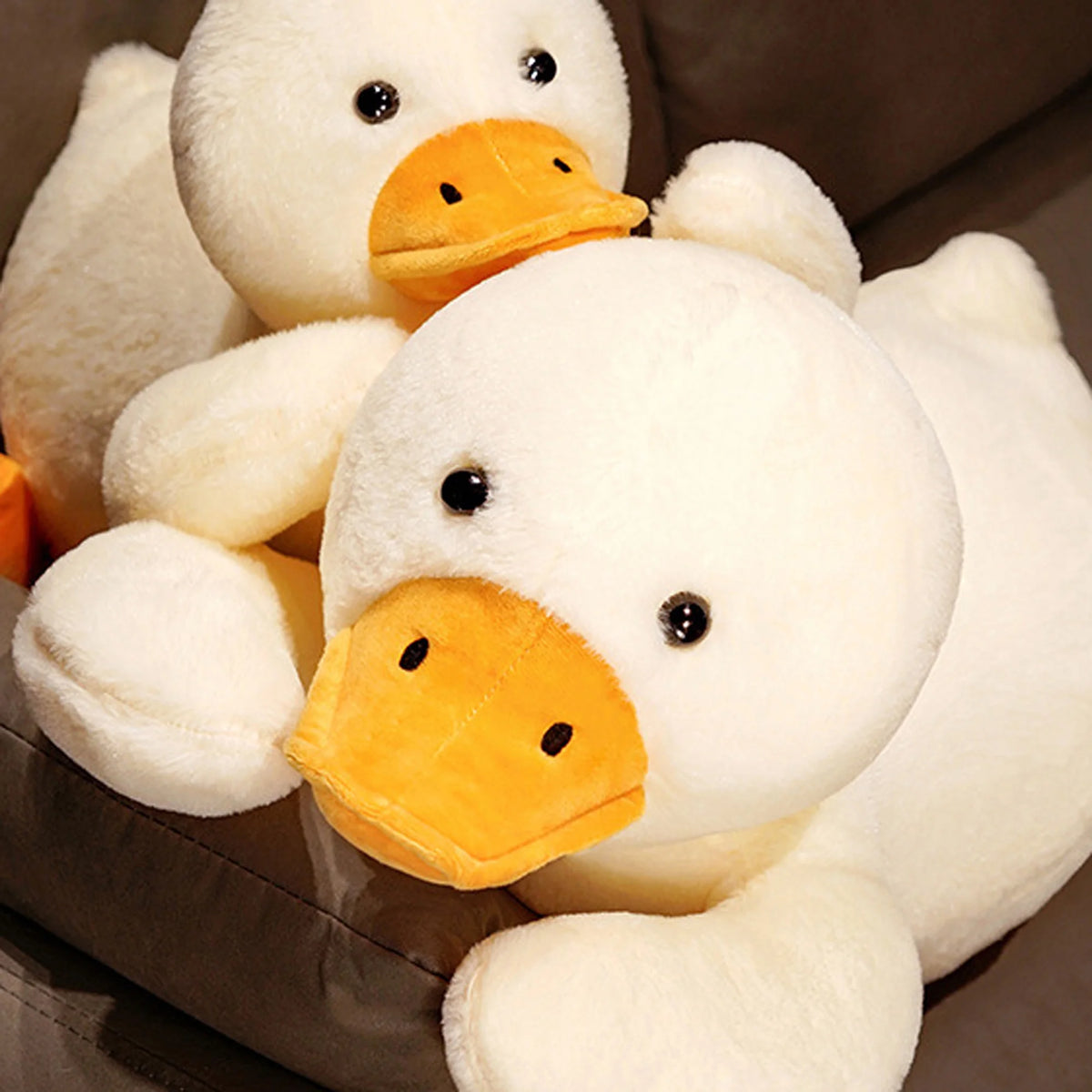 60cm Cartoon Duck Plush Doll Soft Throw Pillow Stuffed Toy N756