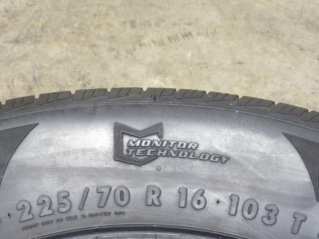 225/70R16 103T Radial Tire W30269