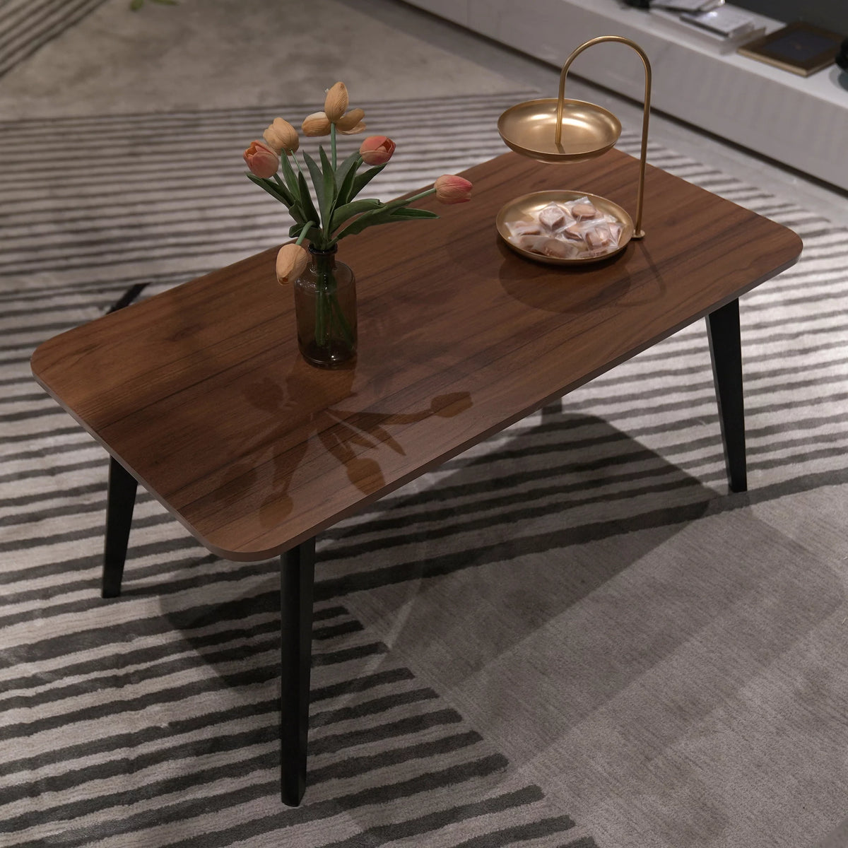 2-Tier Wood Coffee Table with Storage Shelf V119