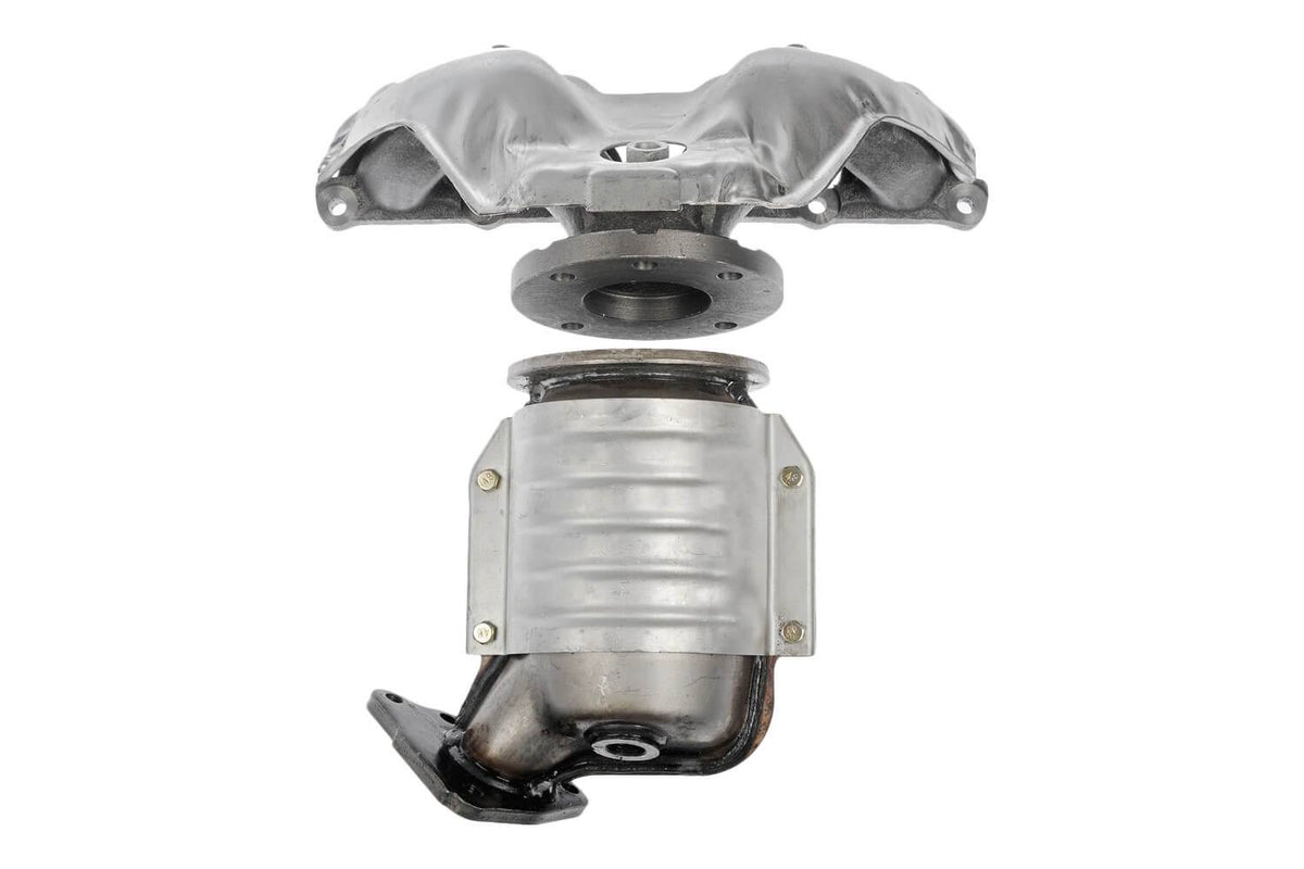 Catalytic Converter with Integrated Exhaust Manifold J119