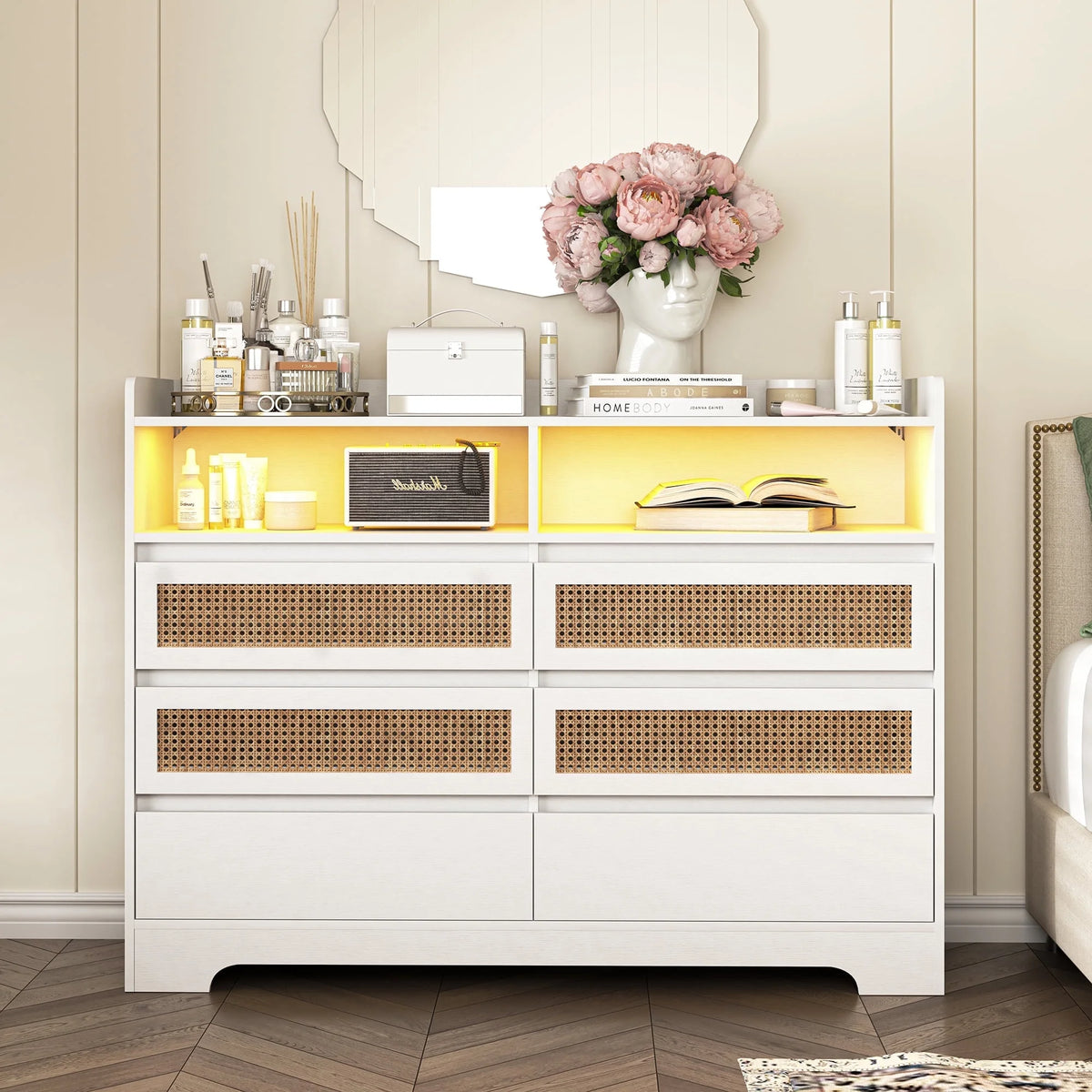 White 6 Drawer Dresser Z9968